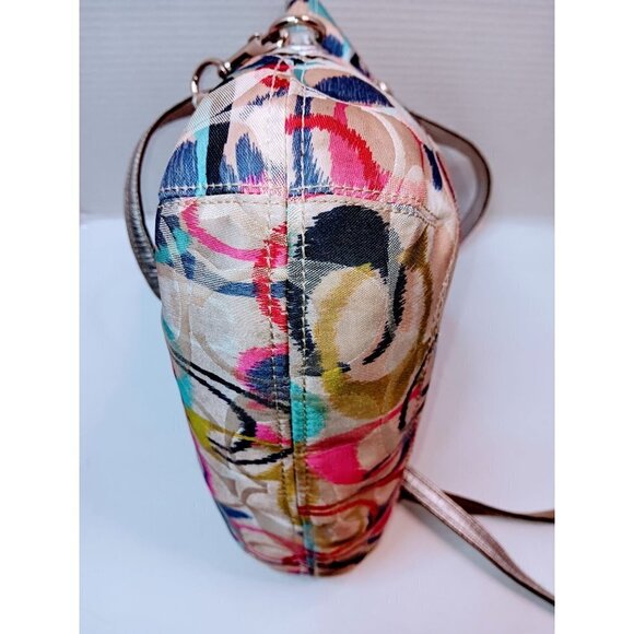 Coach Vintage Poppy Multicolor Signature Handbag - Picture 14 of 16